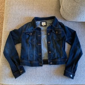 Cropped Stretchy Jean Jacket